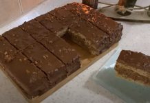 BRZI KOLAČ SA ORASIMA: Kremasti kolač koji se topi u ustima