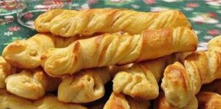 PIROŠKE SA SIROM! JEDNOM KOLEGICA OVO DONIJELA NA POSAO MI I MRVICE POJELI!