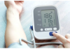 POGREŠNO MJERENJE KRVNOG PRITISKA SKORO GA KOŠTALO ŽIVOTA: Čak 90 odsto ljudi pravi ovu grešku i kvari rezultat