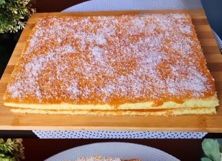Desert pripremljen za samo pet minuta! Ugodno se otapa u ustima, pružajući ugodan doživljaj. Ovaj biskvit je izuzetno ukusan!