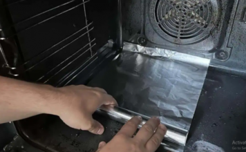 Zapuštena pećnica je prošlost: 0čistite je bez ribanja. TRIK sa limenom folijom će to učiniti za vas!