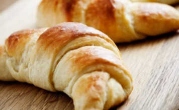 Recept za najmekše jogurt kiflice koje ste ikada probali: Tajna se krije u ovom savršenom testu