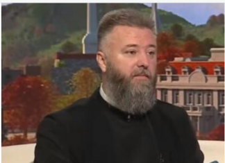 Žena mi je u parohiji ispričala da joj se ubuđala Sveta vodica: Znao sam da neće biti dobro kad je rekla gde je išla…