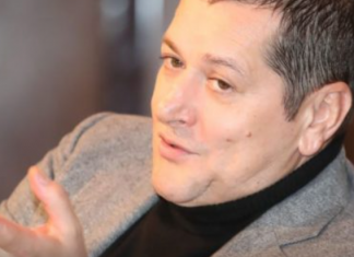 Kćerka Ace Pejovića objavila predivne vijesti! Tata, treba da častiš: Umjesto studija dogodilo se nešto “neočekivano” i to sa njegovim starijim kolegom?