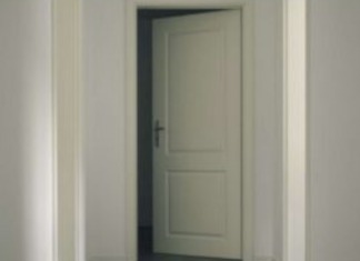 NIKAKO NE OSTAVLJAJTE OTVORENA VRATA U SPAVAĆOJ SOBI NOĆU: Razlog nije nimalo NAIVAN, spasite sebi ŽIVOT