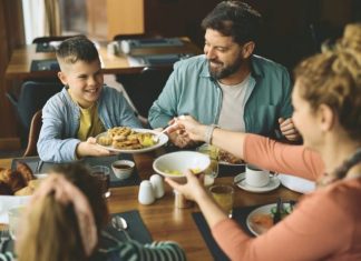 Šta da očekujete od braka s razvedenim muškarcem koji ima decu: Za ovakav odnos potrebno je mnogo razumevanja i strpljenja