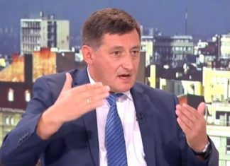 “Čovjek se dovoljno naspava, odmari se, a opet ne može ništa da uradi. Govore mu da je lenj, a zapravo se radi o ozbiljnoj dijagnozi”: TVRDI dr Milovanović