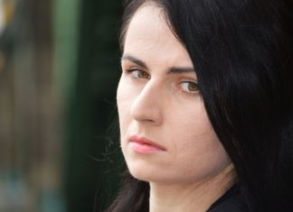 Primećivala sam da stvari nisu na svom mestu kad se vratim s posla, a muž je mislio da ludim: Kad smo otkrili ko ulazi u naš stan dok nismo tu, zaledili smo se