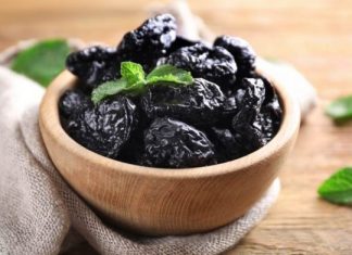 PREPORUKA NUTRICIONISTA: Svako jutra čašu ovog napitka i naslage na stomaku će početi da nestaju!