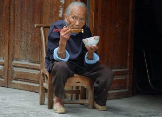 Kineski astrolog smatra da se ovom znaku u septembru život menja u potpunosti: Biće puni para, ali im stiže ljubavna bura