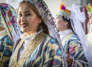 Jelena je bila u Uzbekistanu i šokirala je činjenica koliko se razlikujemo: Njihove žene imaju specijalne trikove kojima teraju muškarca da ih oženi