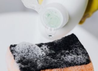 Uštedite novac uz domaći deterdžent za jelo koji je postao TikTok senzacija!