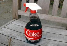 UZMITE ČAŠU COCA-E, OBIČNE SODE BIKARBONE I SAČUVAJTE OVAJ DOMAĆI TRIK: KORISTIM GA GODINAMA I PREPORUČUJEM SVIMA