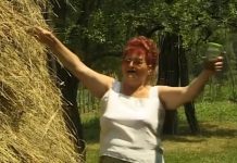 Niko nije imao luđi život od Mice Trofrtaljke: Tito je obožavao, goste iz kafane terala pištoljem, a bakšiš sa nastupa iznosila u džakovima