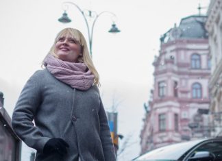 Najčešće modne greške koje žene posle 50 godina prave tokom zime: Zbog njih izgledate starije i umornije