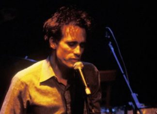 Otpevao hit koji Srbi obožavaju pa potpuno obučen ušao u mutnu reku iz koje nikad nije izašao: Njegovo bizarno ponašanje neposredno pred smrt ledi krv u žilama