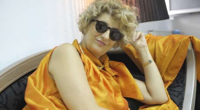 Isprobala je 150 alternativnih lekova, rak ju je odneo u 52. godini: Evo kako je Isidora Bjelica upoznala Nebojšu Pajkića koji je s njom bio do kraja