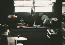 Ostavljate li prljavo posuđe u sudoperi preko noć: Niste ni svesni opasnosti koja vreba