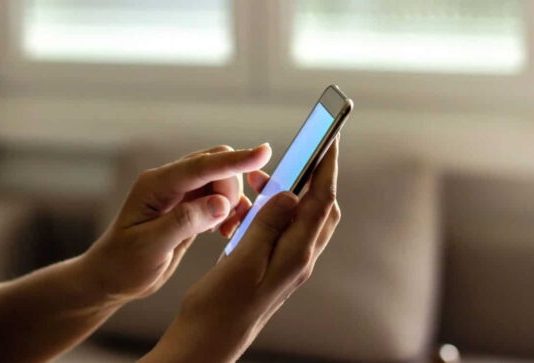 Evo zašto pametna žena nikad ne stavlja ovih 8 fotografija na društvene mreže – broj 6 stavljaju samo najveće jadnice