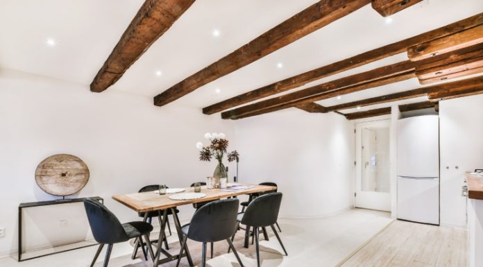 Nizak plafon? Pogledajte kako da ga „podignete“ sa stilom