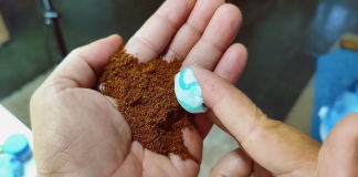 Pomiješajte kafu i pastu za zube?! Evo zašto je ovaj viralni trik preplavio internet!