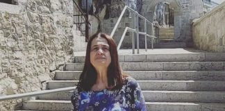 Otac ih napušta, a majka joj umire u 36oj godini od tuge: Evo šta je Ljiljana Habjanović uradila kada ju je otac pozvao