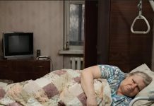 Nisam svojoj paraliziranoj svekrvi rekao da su u stanu postavljene skrivene kamere da bih shvatio kako se ponaša kada niko nije kod kuće