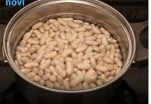 U vodi, nikako: Prije kuhanja grah najbolje potopite u ovu jednu namirnicu