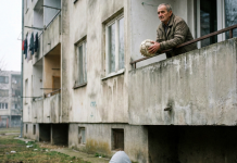 Komšije su slavile smrt “džangrizavog” dede: Kada su ušli u njegov stan, zanemeli su od sramote