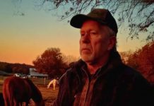 Nikada nisam sumnjao u tastovu ljubaznost — dok mi nije dao kutiju