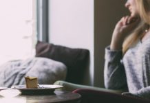 OVAKO IZGLEDA ŽENA KOJA JE NESRETNA U BRAKU: 10 signala koji se vide na kilometar