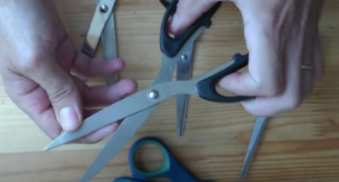 KROJAČKI trik za naoštravanje bilo koje makaze za nekoliko sekundi: Čak i one najtuplje sijeku kao nove