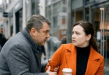 „Znam da me mrziš, ali sutra, nakon ceremonije u matičnom uredu, ni pod kojim okolnostima nemoj ulaziti u automobil. Molim te, vjeruj mi.“