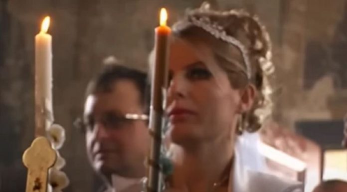 Dva brata Srbina oženili Albanke pa ih okitili zlatom: Svekrva se kune u njih, šta im oči zažele – ona im to kupuje