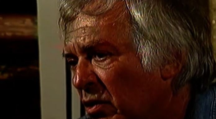 “Majci je bomba raznela telo kad me zaštitila, svi su umrli sem mene, spasao me Rus”: Postao čuveni Beograđanin, i najmoćniju Srpkinju odveo u krevet