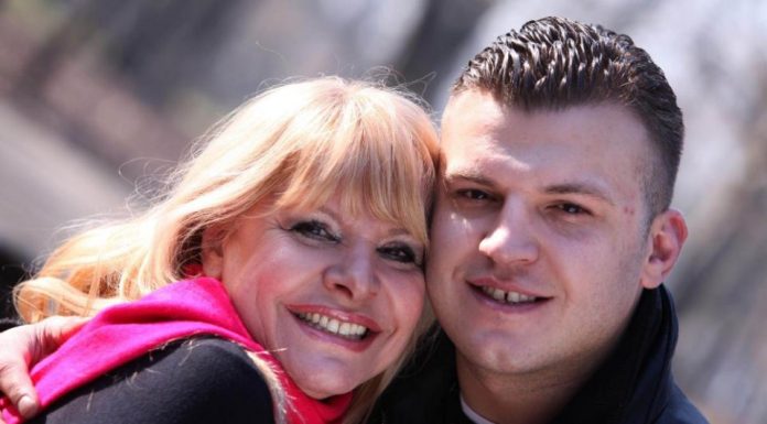 Sin Hanke Paldum već 10 godina puni stranice crne hronike: Drogiran pregazio 3 žene, devojka ga optužila za silovanje, a majka ga ovim rečima branila