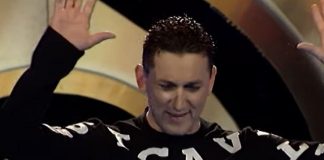 Rođen je u muslimanskoj porodici, promenio ime i počeo da hara estradom: Javno varao ženu, a o njegovom intimnom snimku brujala je Srbija