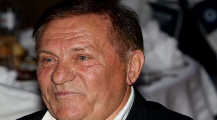 TURBULENTAN ŽIVOT MILOŠA BOJANIĆA OBELEŽEN TRAGEDIJAMA I SKANDALIMA: Oženio ženu ROĐENOG BRATA, SUDBINE koje su oblikovale pevačevu priču