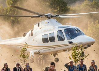 Prodala je jedinu kravu da bi iškolovala tuđe dete dok joj se celo selo smejalo, a deset godina kasnije čula je grmljavinu iznad krova koja je ućutkala sve zlobne komšije!