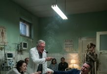 Brat se odrekao sestre zbog bogate žene jer je bila siromašna, a onda je doktor ušao u sobu i otkrio jezivu istinu o njenom tijelu