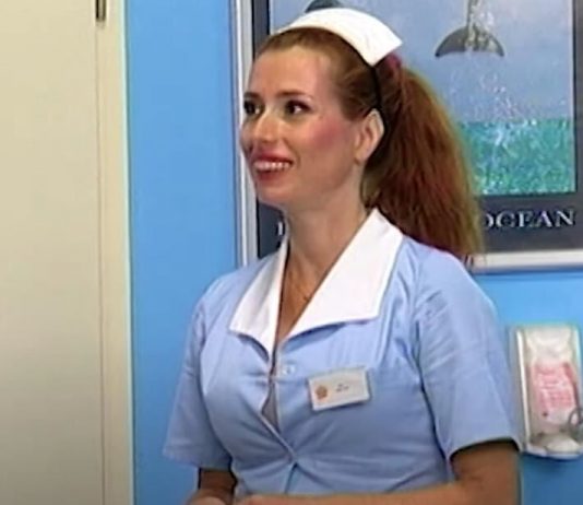 Svi su ludeli za zgodnom sestrom iz “Naše male klinike”, a ona ljubila ovog pevača: U 6. deceniji po izgledu niko ne može da joj priđe