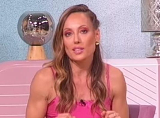 Naš glumac smuvao 18 godina mlađu i tri meseca bili u tajnoj vezi: Supruga saznala preko medija, nije slutio da će na taj način da mu vrati