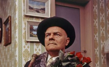 Njegova supruga bila je naša poznata glumica, a njegova ćerka je genijalna umetnica: Kako je Mića Tomić slučajno postao glumac