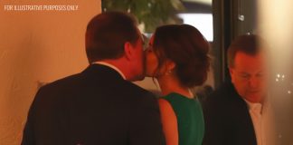 Nakon 27 godina braka otkrila muževu prevaru — a njen potez na korporativnoj zabavi ostavio je sve bez riječi