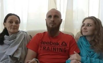 Muškarac iz Saudijske Arabije oženio četiri žene iz iste škole – učenicu, nastavnicu, nadzornicu i direktoricu