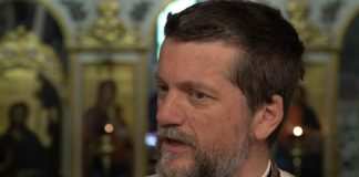 Sveštenik koji stoji kod ćivota Svetog Vasilija Ostroškog otkrio na šta se ljudi najčešće žale kad dođu na Ostrog: “Kažu mi, pope…”