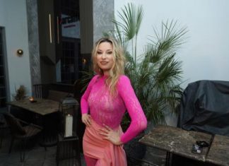 MNOGI OSTANU U ČUDU KAD SAZNAJU KOLIKO GODINA IMA RADA MANOJLOVIĆ! Svi su mislili da je dosta mlađa, a ovo je istina