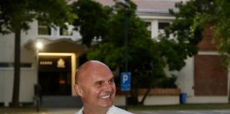 “NIJE IMAO ŠTA DA JEDE, BIO JE ŠVORC” Kompozitor otkrio kom pevaču je Goran Bregović dao otkaz: “Skupio sam bend za dva dana da ga spasim”