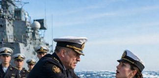 Pukovnik je u 40-oj godini gurnuo vojnikinju s broda u ledeni ocean, pokušavajući se riješiti problematične teme, ali nije mogao ni zamisliti kako će ovaj čin završiti 😳😱