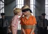MOJA MAJKA JE OSUĐENA NA SMRT ZBOG UBOJSTVA MOG OCA, I ŠEST GODINA NITKO NIJE VJEROVAO DA JE NEVINA. TADA SE, SAMO PET MINUTA PRIJE POGUBLJENJA, MOJ MALI BRAT NAGNUO, NEŠTO PROŠAPTALA… I SVE SE SRUŠILO.